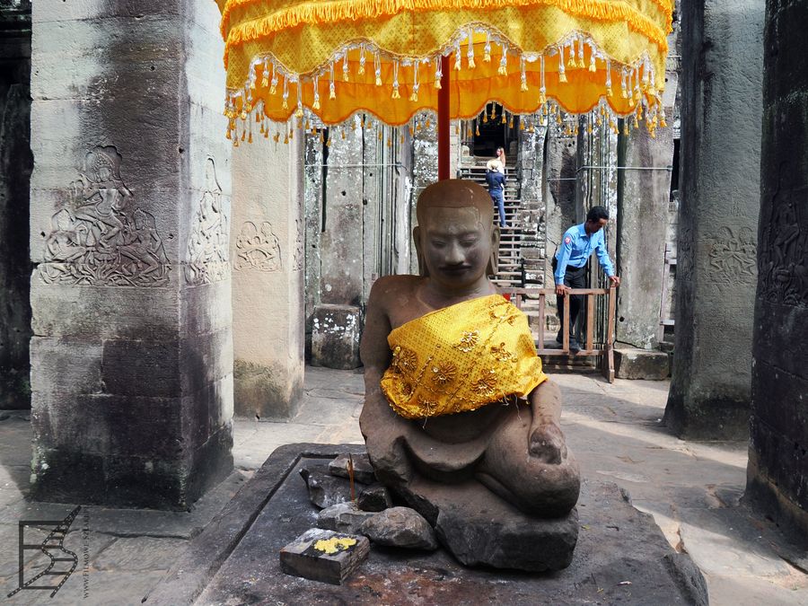 Budda w Bajon (Angkor Thom)
