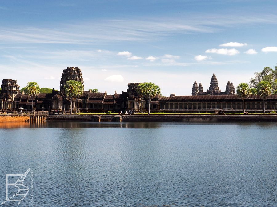 Widok na Angkor Wat od strony południowej
