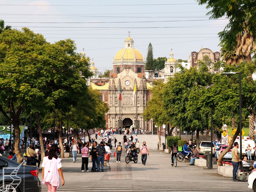 Sanktuarium Matki Bożej z Guadelupe znajdowało się kiedyś poza miastem Meksyk