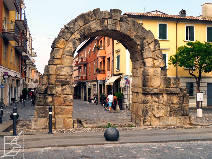 Porta Montanara